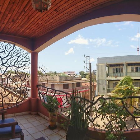 Central Hotel Antsiranana Екстериор снимка