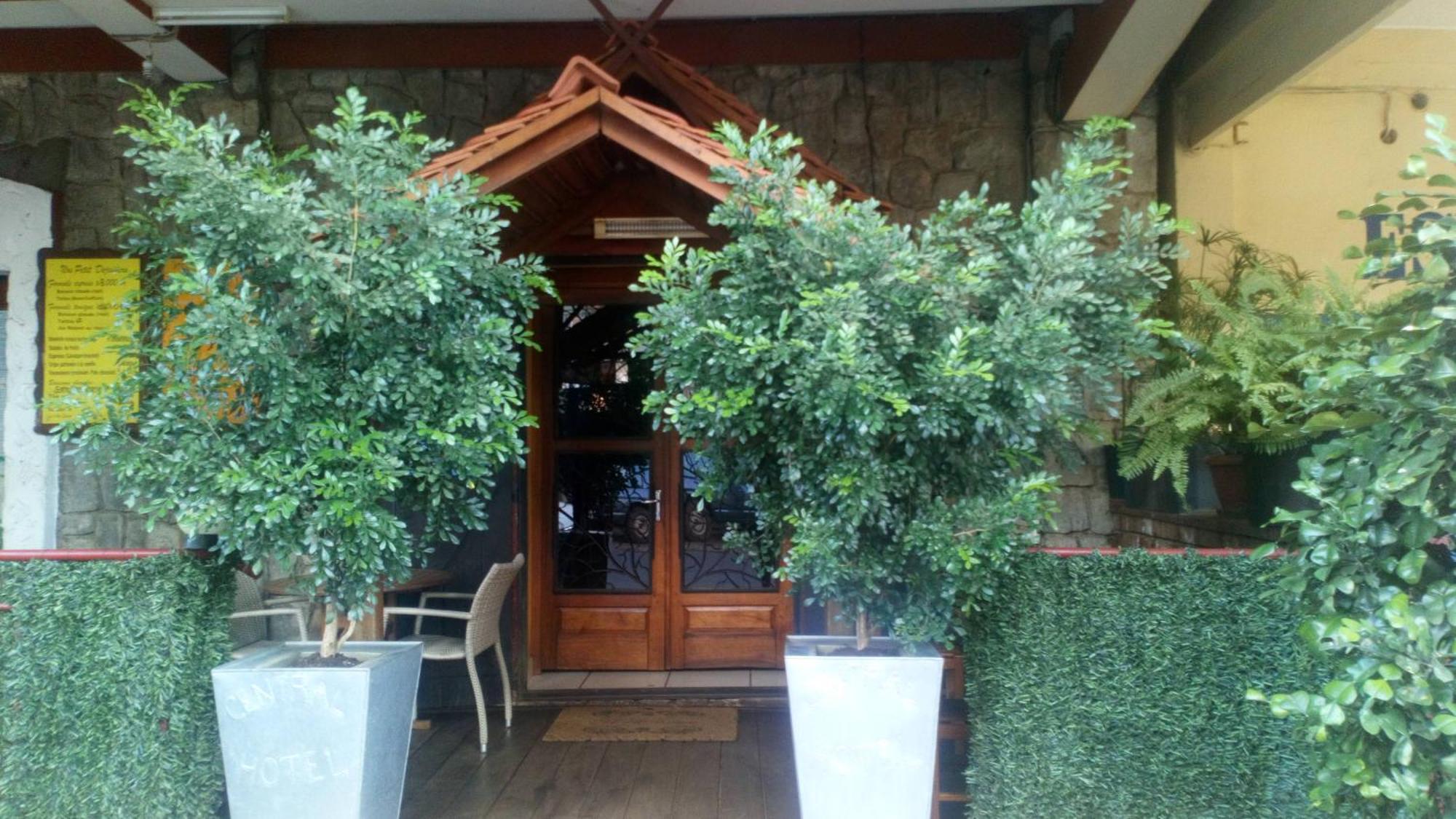 Central Hotel Antsiranana Екстериор снимка